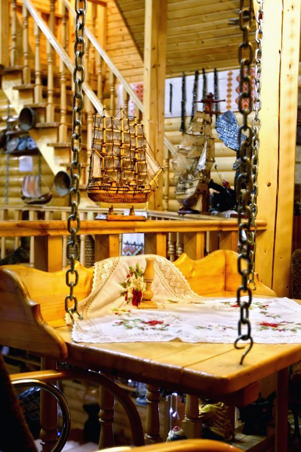 Perlyna Podillyа Hotel Szatanyiv Kültér fotó