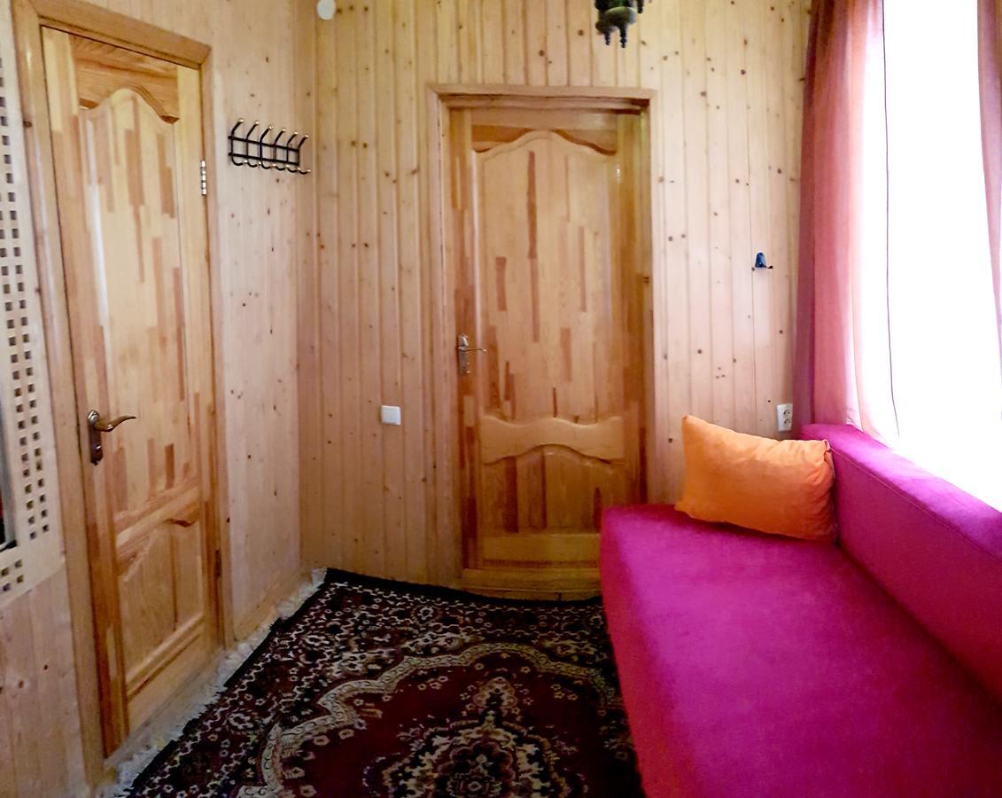 Perlyna Podillyа Hotel Szatanyiv Kültér fotó